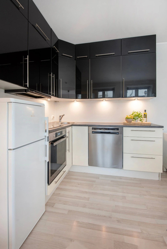 Others 5, Cozy Apartment in Central Alesund Close to Everything, Ålesund