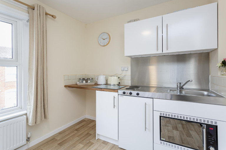 Others 4, Blackberry - Stylish Self-Contained Flats in Soton City Centre, Southampton