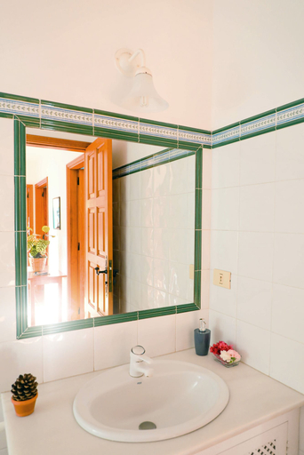 Bathroom 4, Villas los Pajeros, Santa Cruz de Tenerife
