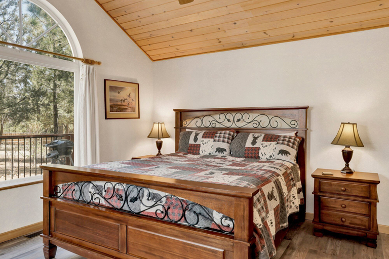 Bedroom 2, ONE Hundred Pines Ranch #2005, San Bernardino