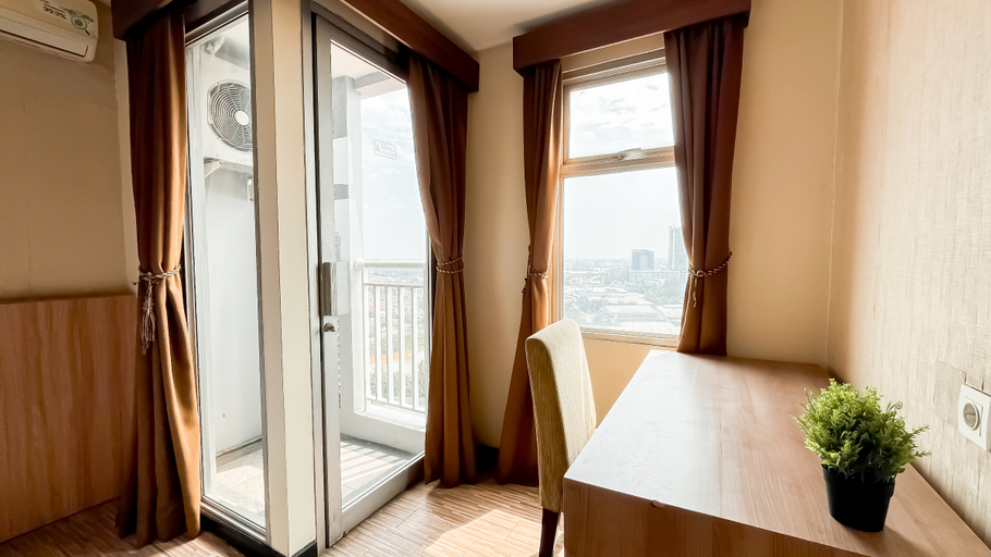 Others 2, Modern Minimalist Studio (No Kitchen) at Great Western Apartment By Travelio, Tangerang