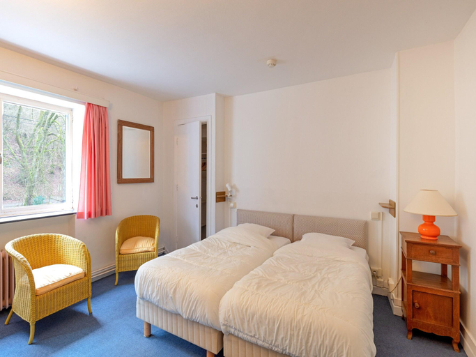 Others 5, Pet-Friendly Escape in Fauvillers, Luxembourg