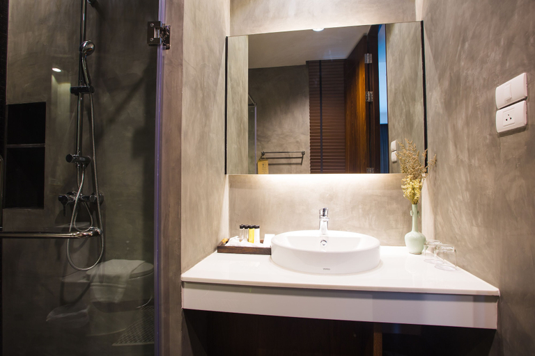 Bathroom 5, Nai Ya Hotel, Muang Chiang Rai