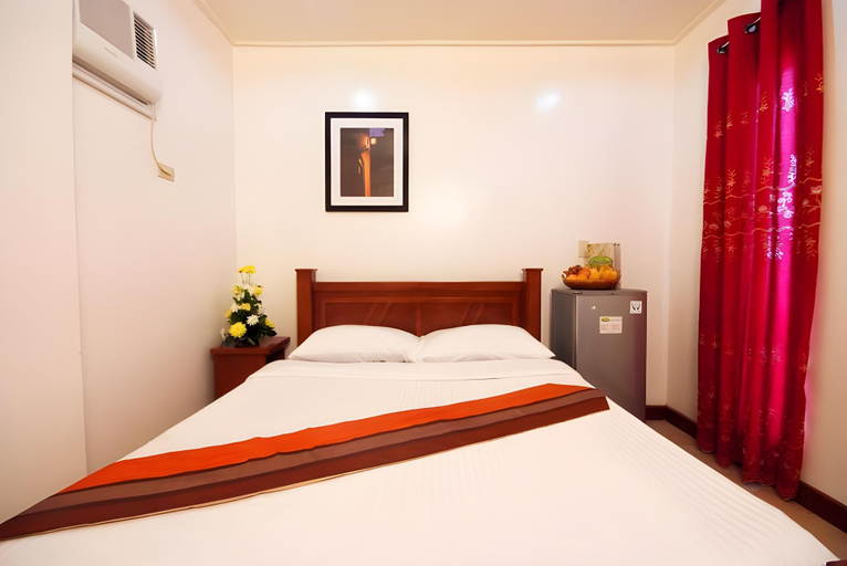 Bedroom, Angelyn's Dive Resort, Puerto Galera