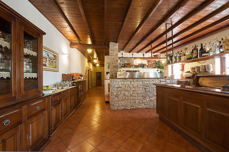 Food & Drinks 4, Hotel Plestina Ristorante Pizzeria, Perugia