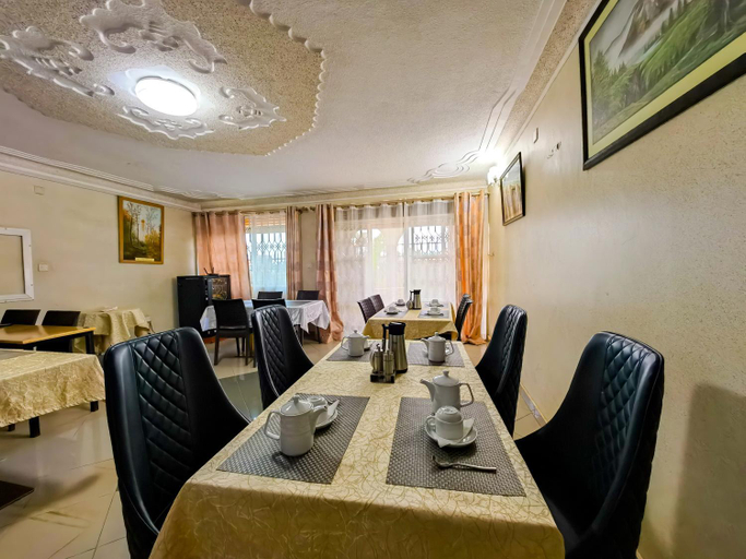 Food & Drinks 5, Fancy Hotel Munyonyo, Kampala