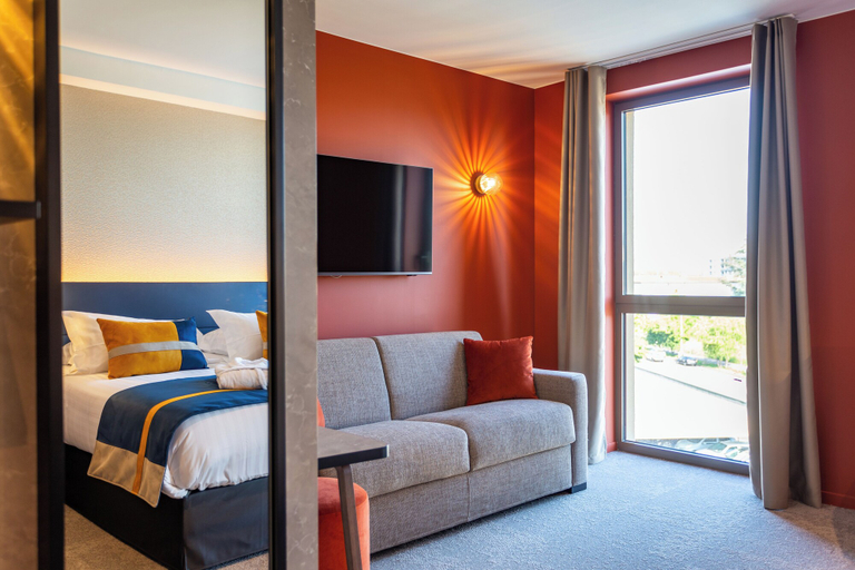 Bedroom 3, HOTEL PANORAMA 360 BOURG EN BRESSE, Ain