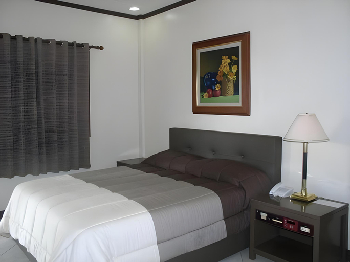 Bedroom 2, Riverview Resort and Conference Center, Calamba City