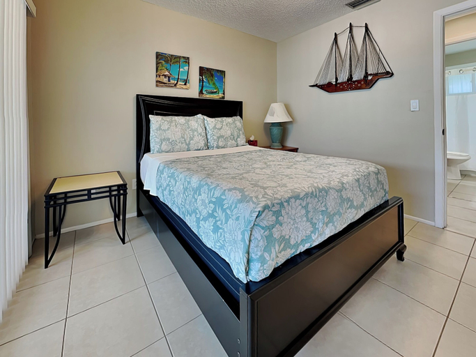 Others 3, Shore Haven Unit 5A by Distinctive Beach Rentals, Pinellas