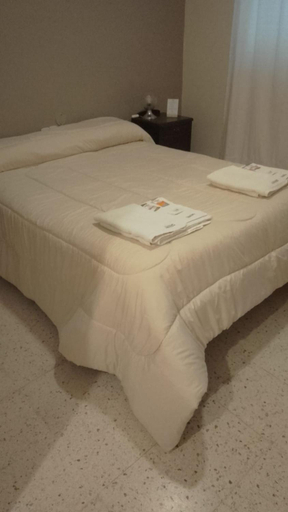 Bedroom 3, Hotel Plaza, Coronel Suárez