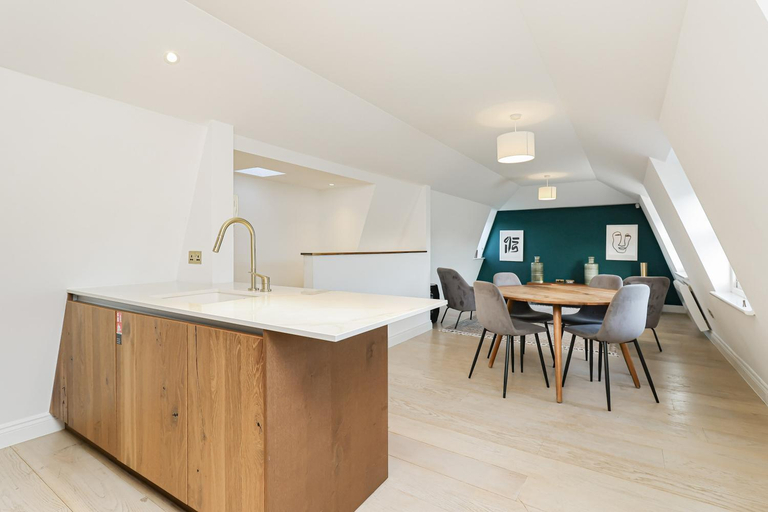 Others 5, Kensington Gardens Apartments, London