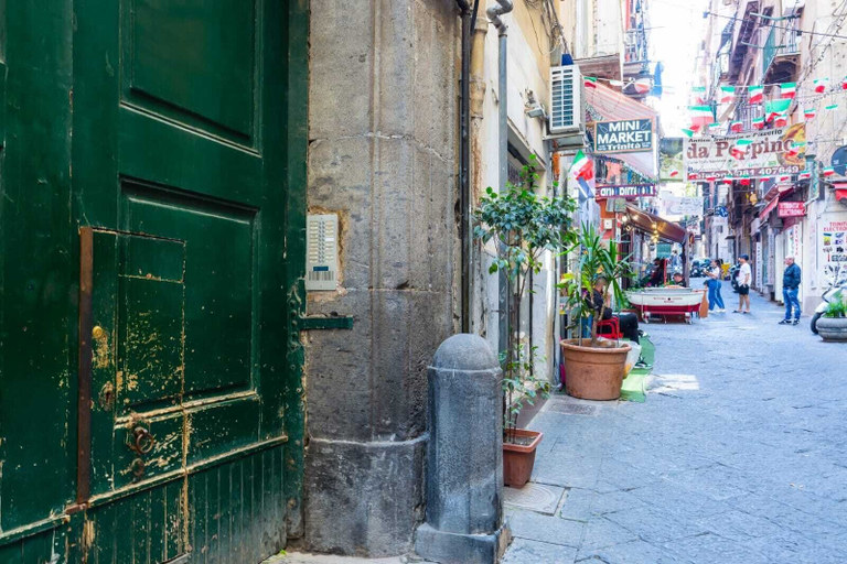 Others 4, Appartamentino ai quartieri spagnoli, Napoli