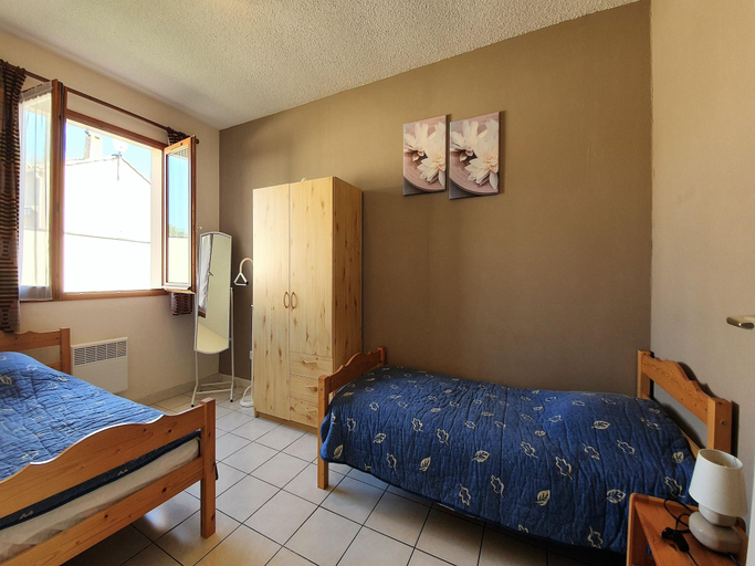 Bedroom 3, Charming Villa in Saint-Genies, Hérault