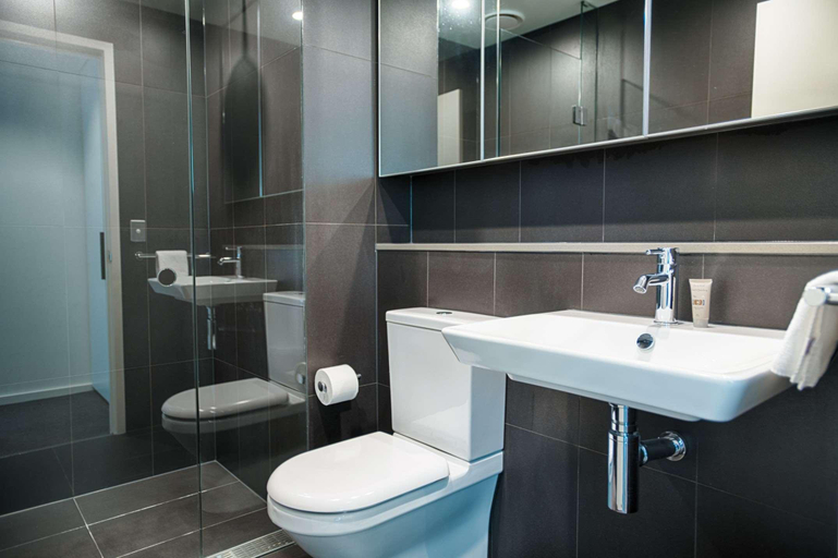 Bathroom 5, Orange Stay Apartments, Melbourne