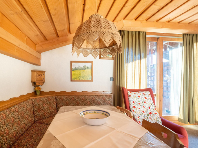 Others 5, Centrally Located Apartment in Bad Kleinkirchheim, Spittal an der Drau