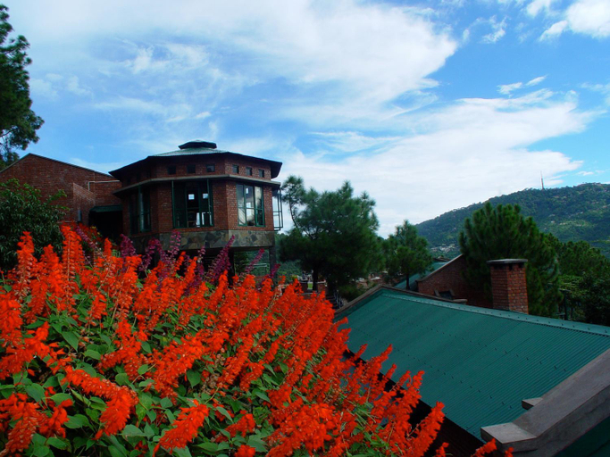 Exterior & Views 1, Baikunth Resort, Kasauli by Leisure Hotels, Solan