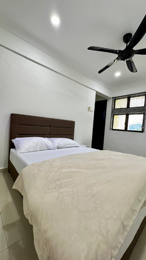 Bedroom 2, Wayton court, Penang Island