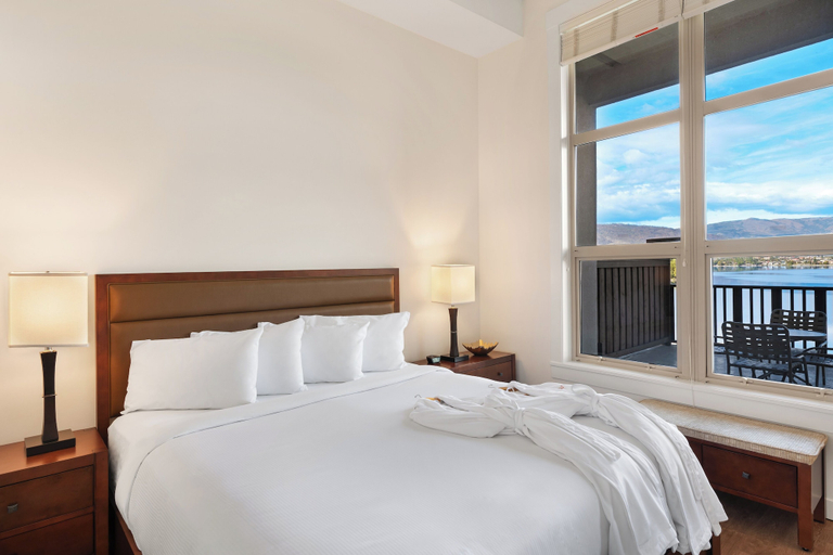 Bedroom 4, Walnut Beach Resort, Okanagan-Similkameen