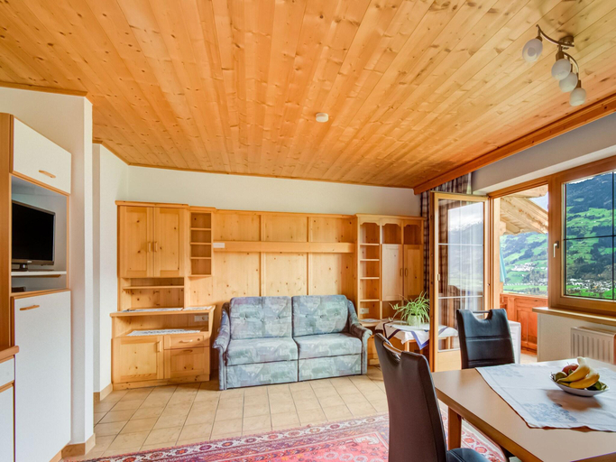 Others 5, Apartment in Fugenberg near Ski Lift, Schwaz
