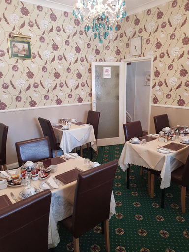 Food & Drinks, Thornhill Hotel, Blackpool