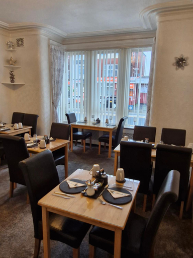 Food & Drinks 3, Rocklea Hotel, Blackpool