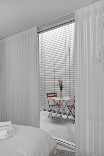 Bedroom 2, Rothschild 69