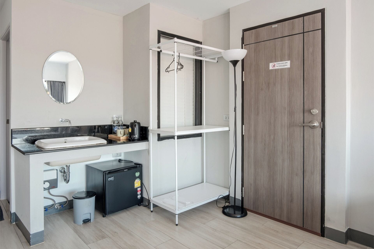 Bathroom 4
