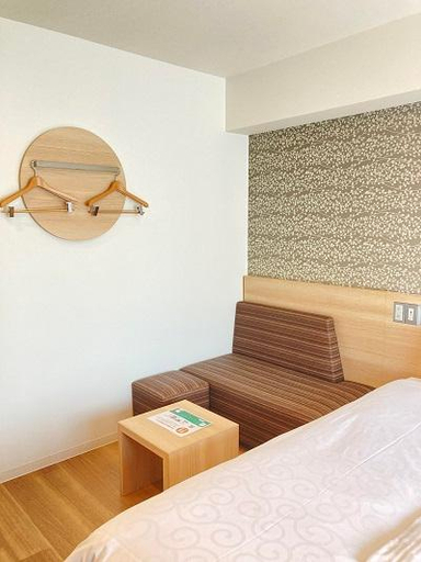 Bedroom 17