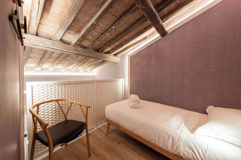 Bedroom 3, Giglio di Firenze by Mmega, Florence