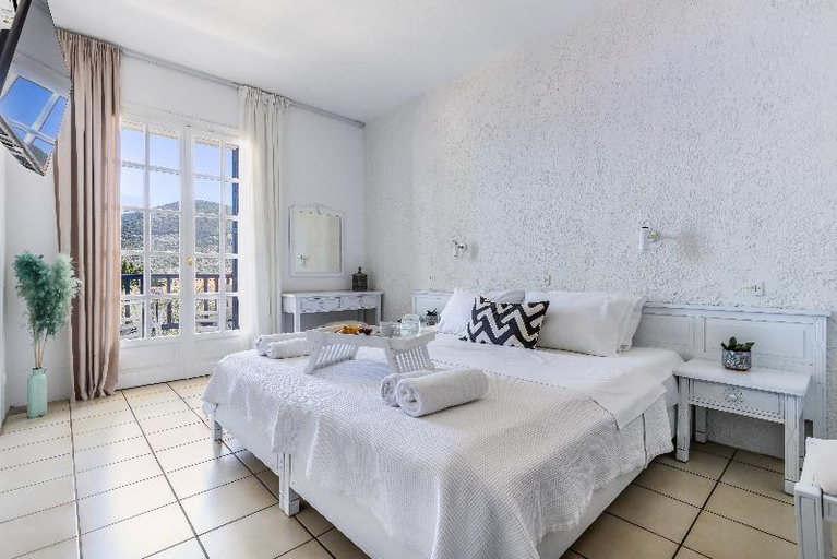 Bedroom 2, Aperitton Hotel, Thessaly