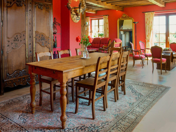 Food & Drinks, Villa in Bitvre with garden, Namur