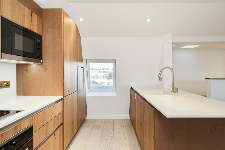 Others 4, Kensington Gardens Apartments, London