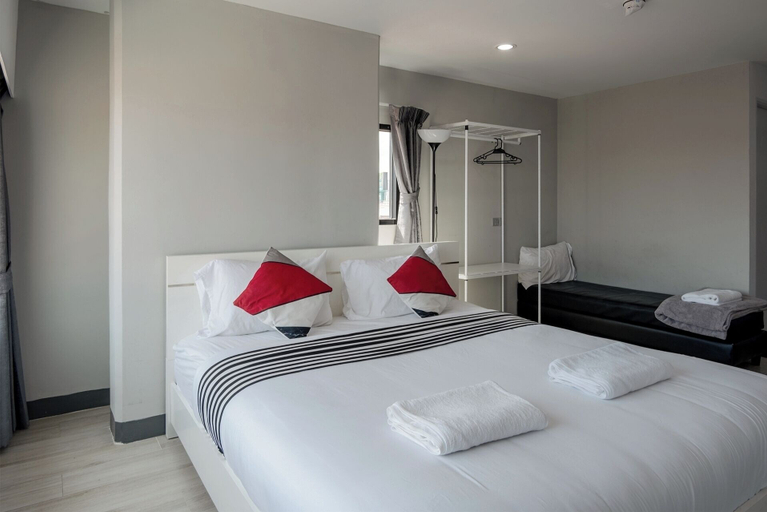 Bedroom 6