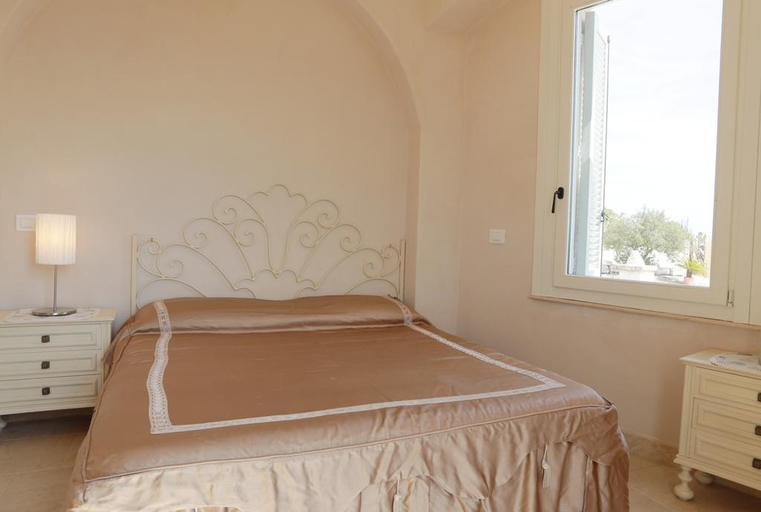Room 3, Masseria Pelosella, Brindisi