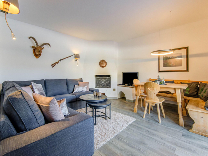 Others 4, Apartment in Kirchberg near Ski Slopes, Kitzbühel
