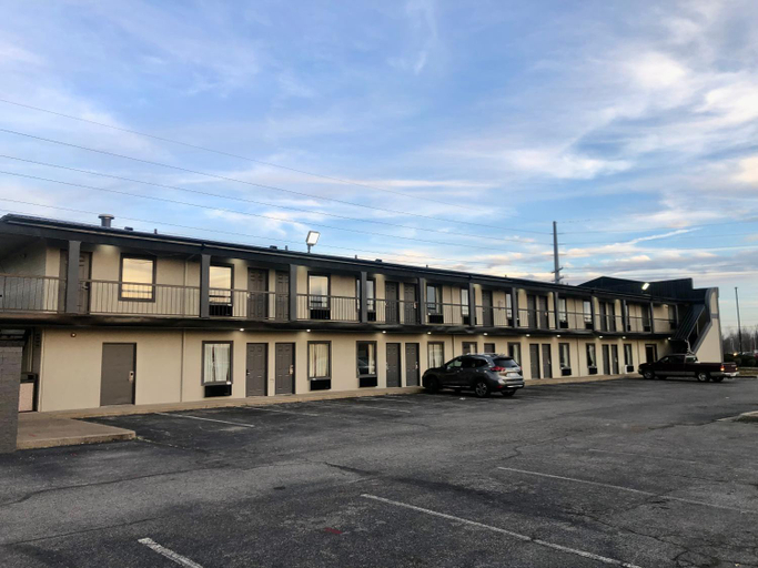 Others 3, Hotel 7 Inn Paducah, McCracken