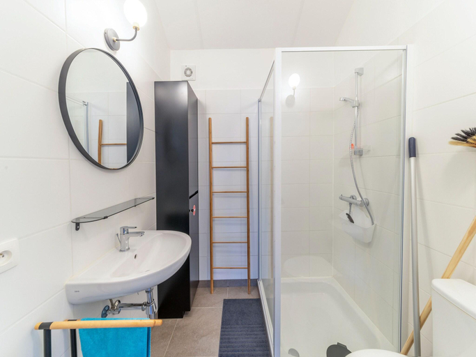 Bathroom 3, Cosy chalet near Durbuy in nature, Namur