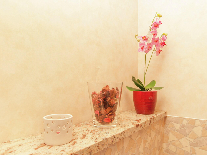 Bathroom 2, Ruhiger Aufenthalt in Gehren, Ilm-Kreis