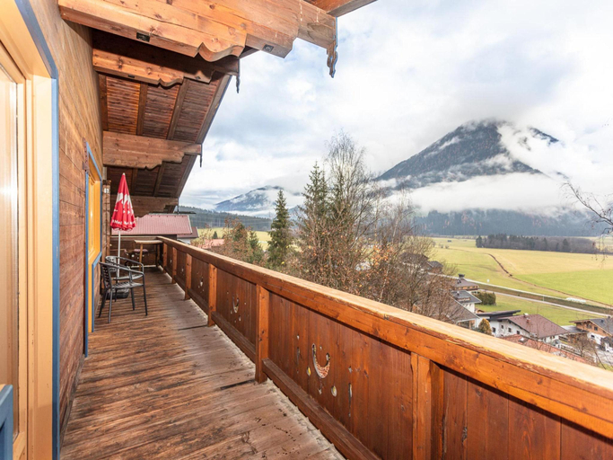 Others 5, Chalet in Neukirchen near Ski Wildkogel, Zell am See
