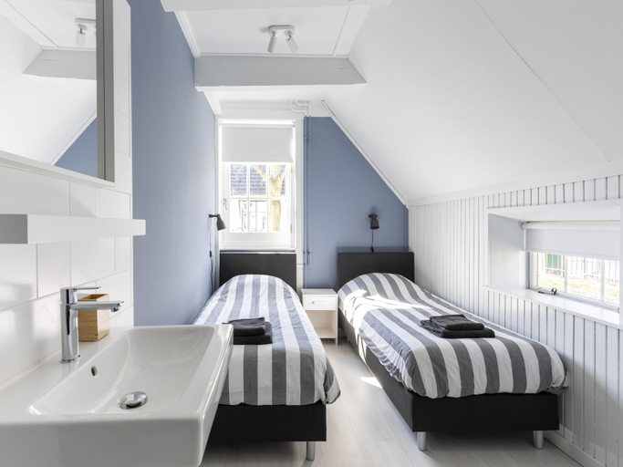 Bedroom 2, Farmhouse in Groet near sea and forest, Bergen
