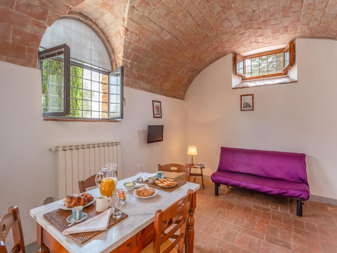 Others 5, Tuscan Cottage with 2 Pools, Florence