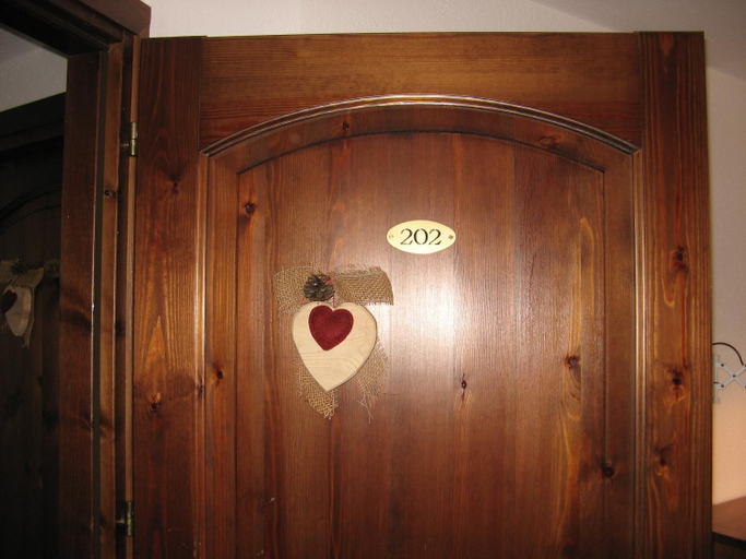 Others 5, Hotel Petit Giles, Aosta