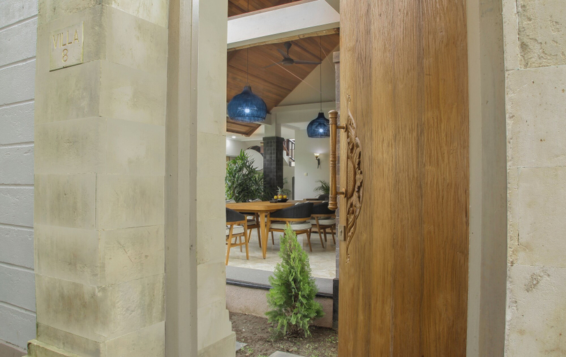 Others 5, Dampati Villas, Denpasar
