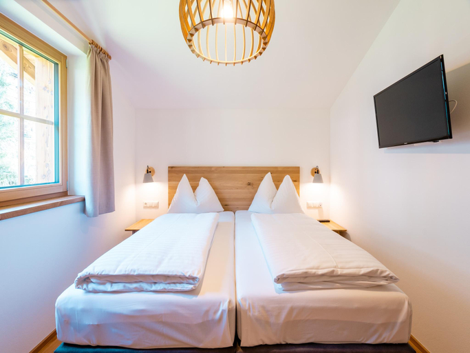 Bedroom 3, Chalet in Bad Hofgastein near Ski Slopes, Sankt Johann im Pongau