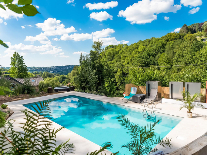 Sport & Beauty 2, Holiday home with sauna and swimming pool, Liège
