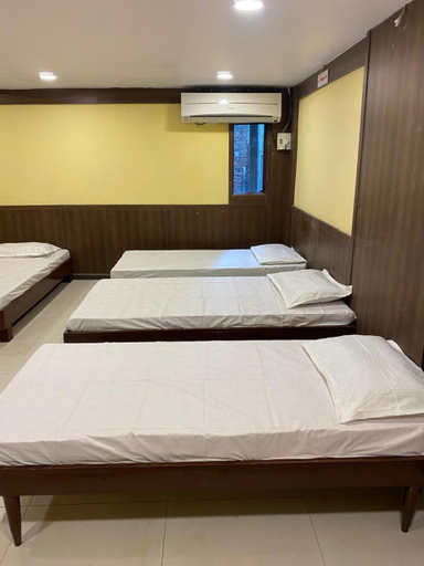 Bedroom 3, Hotel Skylark, Nagpur