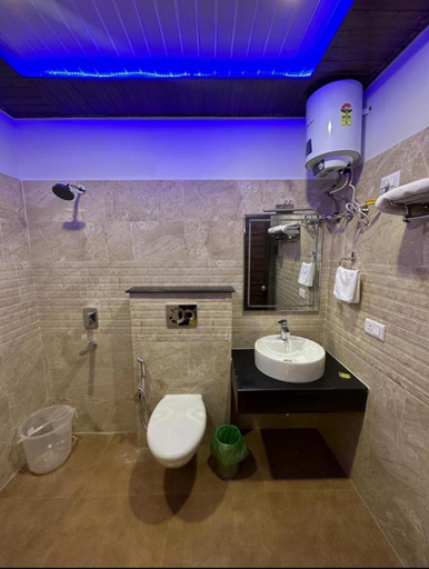 Bathroom 3, Hotel Aasara, Nainital