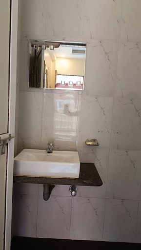 Bathroom, Golden Heaven, Satara