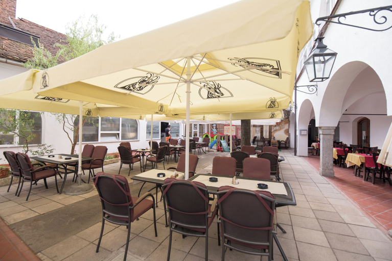 Food & Drinks 5, Guesthouse Stari Mayr, Kranj