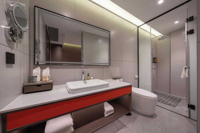 Bathroom, World Hotel Hualian Shoppin Plaza branch, Kaifeng